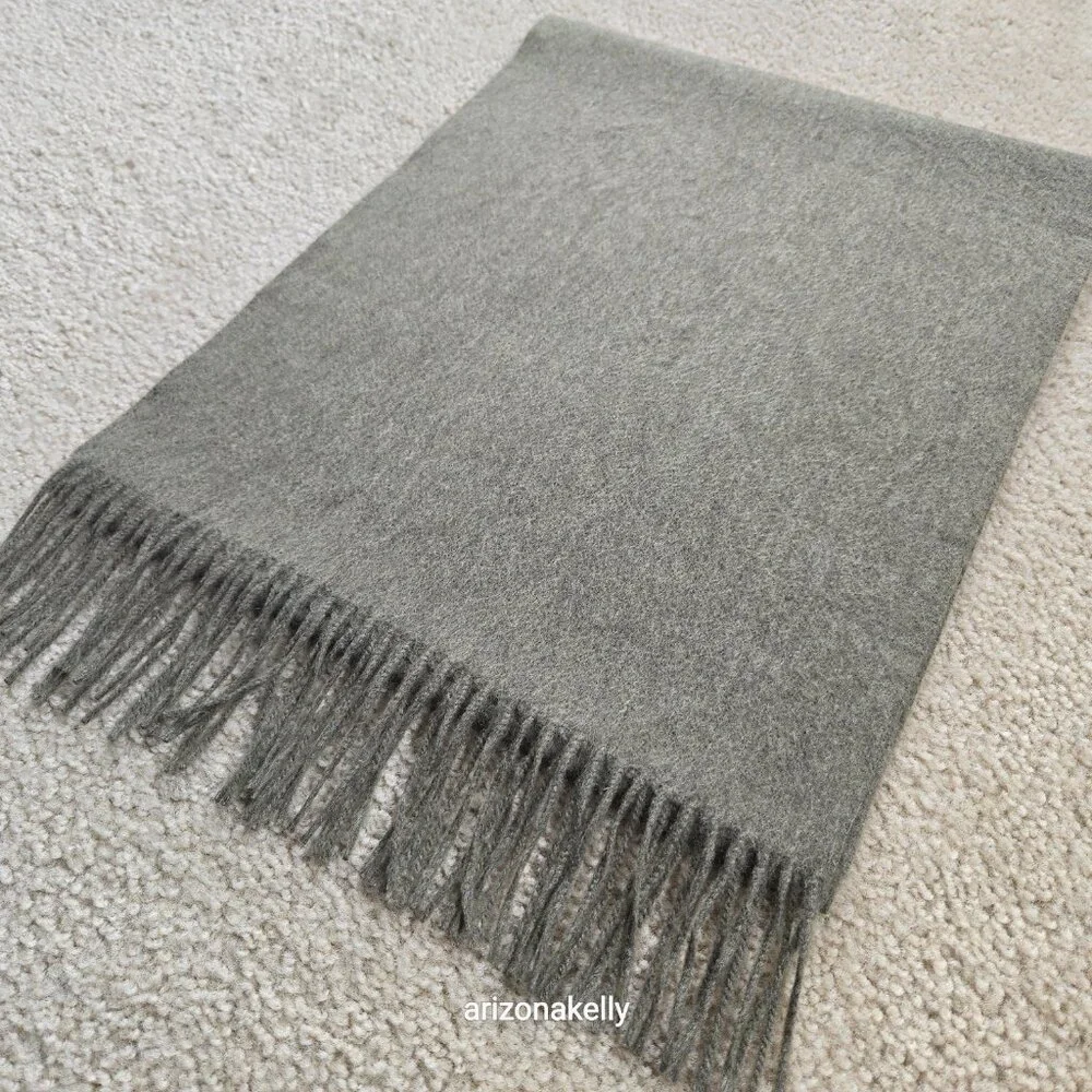 NWOT Cashmere Scarf Olive Green